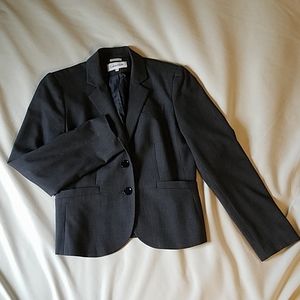 Charcoal Gray Fitted Suit Jacket/Blazer